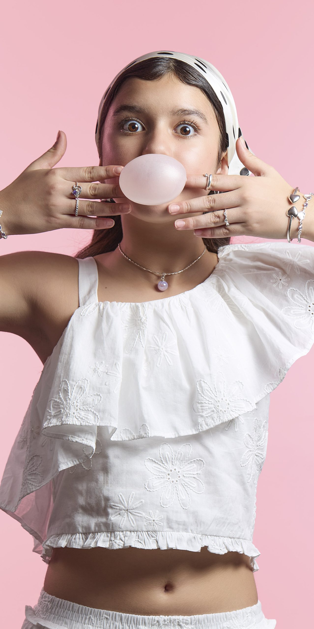 Joya Magazine Editorial